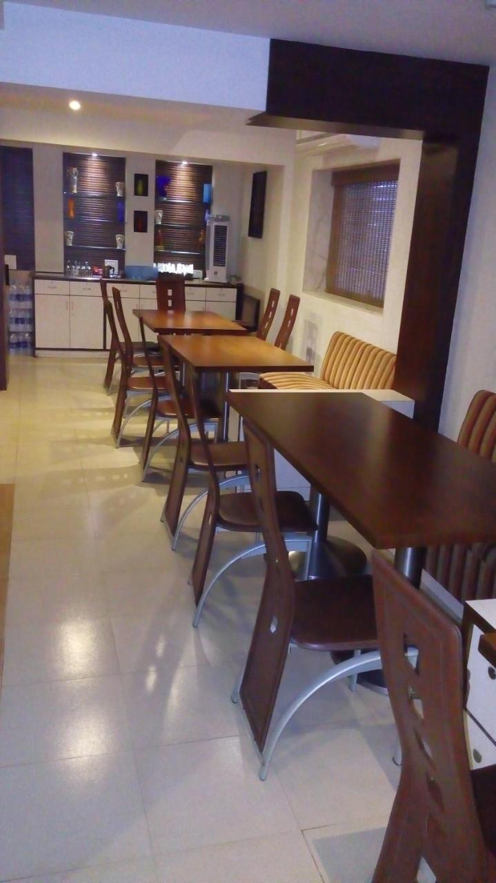 Hotel Crystal Mumbai Luaran gambar