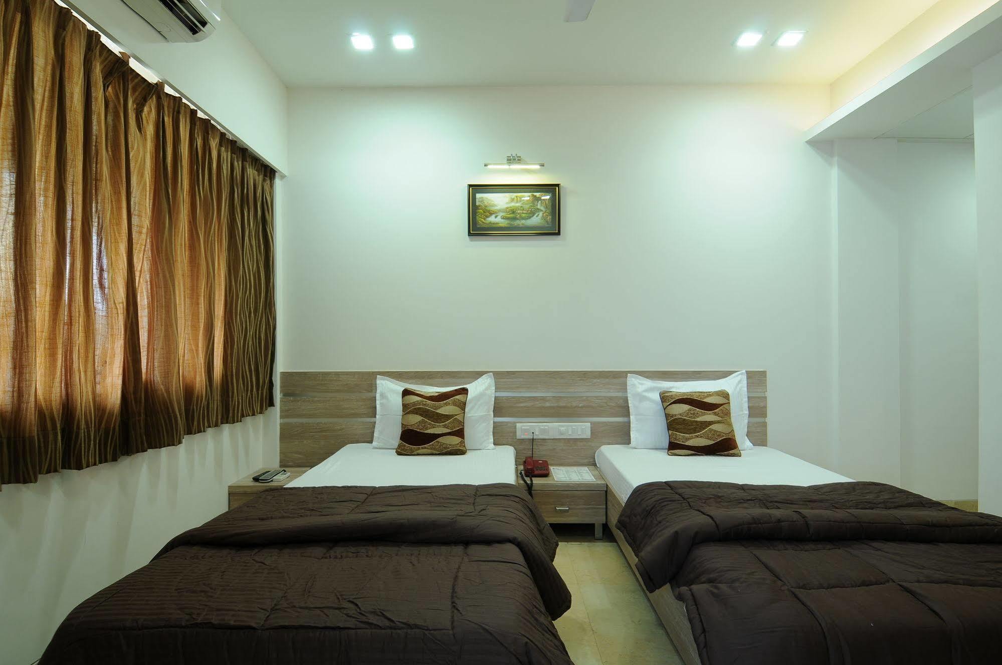 Hotel Crystal Mumbai Luaran gambar