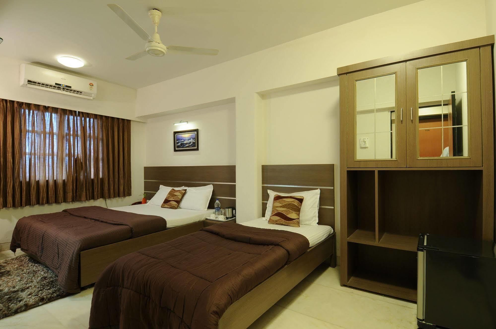 Hotel Crystal Mumbai Luaran gambar